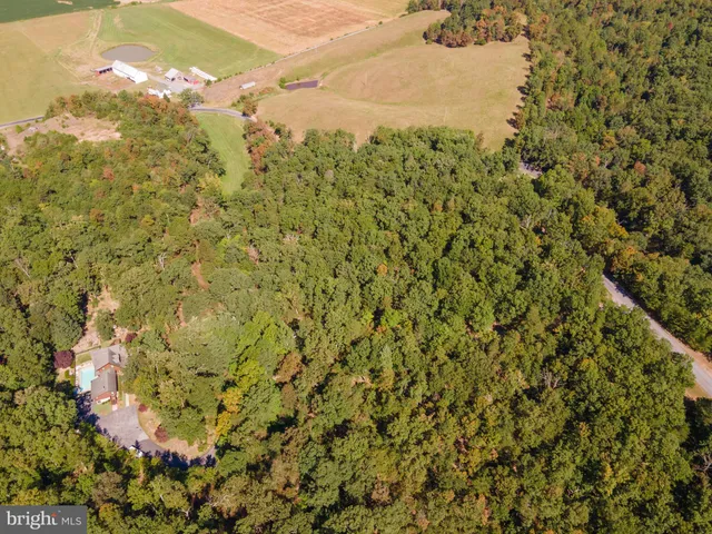 $919,000 | 82 Sabrina Lane, Gerrardstown, WV 25420