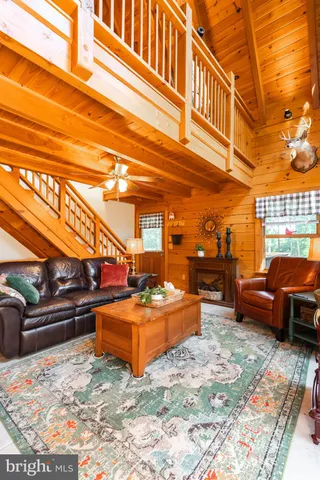 $919,000 | 82 Sabrina Lane, Gerrardstown, WV 25420