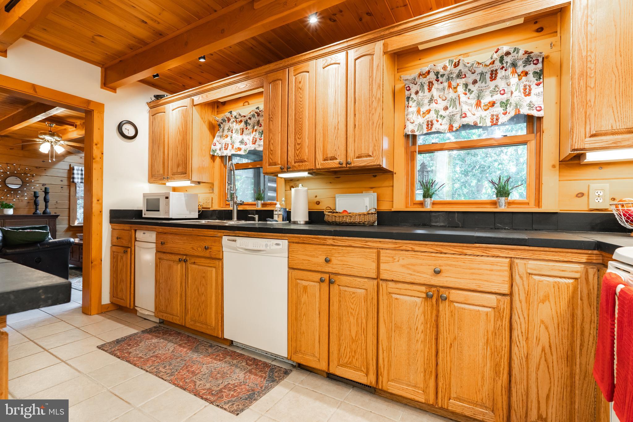 82 Sabrina Lane Gerrardstown, WV 25420 - Photo 37 of 104