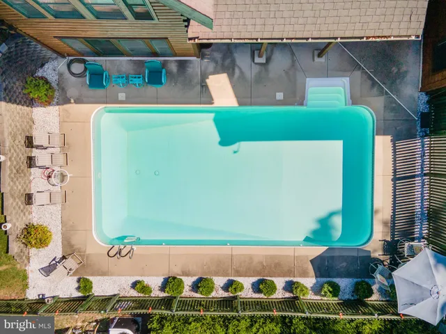 $895,000 | 82 Sabrina Lane, Gerrardstown, WV 25420