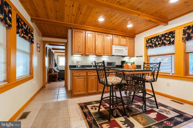 $895,000 | 82 Sabrina Lane, Gerrardstown, WV 25420