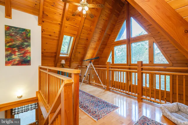 $919,000 | 82 Sabrina Lane, Gerrardstown, WV 25420