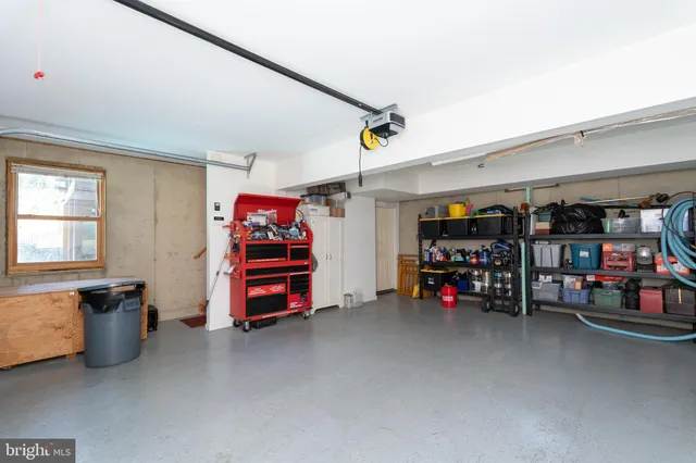 $919,000 | 82 Sabrina Lane, Gerrardstown, WV 25420