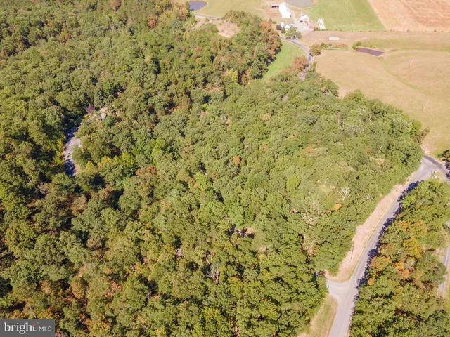 $919,000 | 82 Sabrina Lane, Gerrardstown, WV 25420