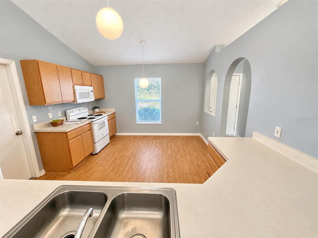 6077 Roble Avenue Spring Hill, FL 34608 - Photo 4 of 23 Gallery Image 4