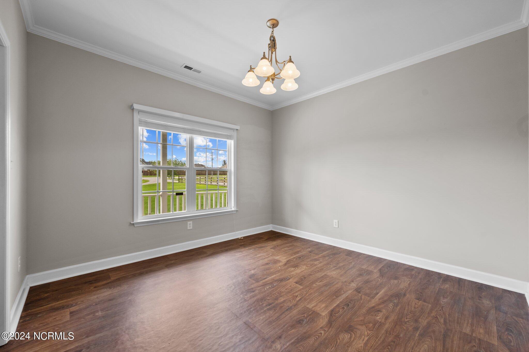 291 Northwest Bridge Road Jacksonville, NC 28540 - Photo 6 of 52 5-web-or-mls-_Z723522