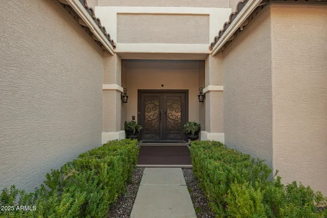 $750,000 | 3017 East Powell Way, Gilbert, AZ 85298