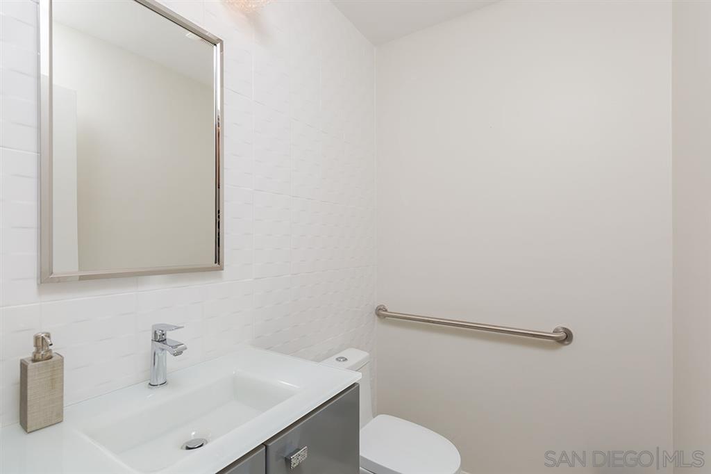 2397 Windmill View Road El Cajon, CA 92020 - Photo 16 of 25 Gallery Image 16
