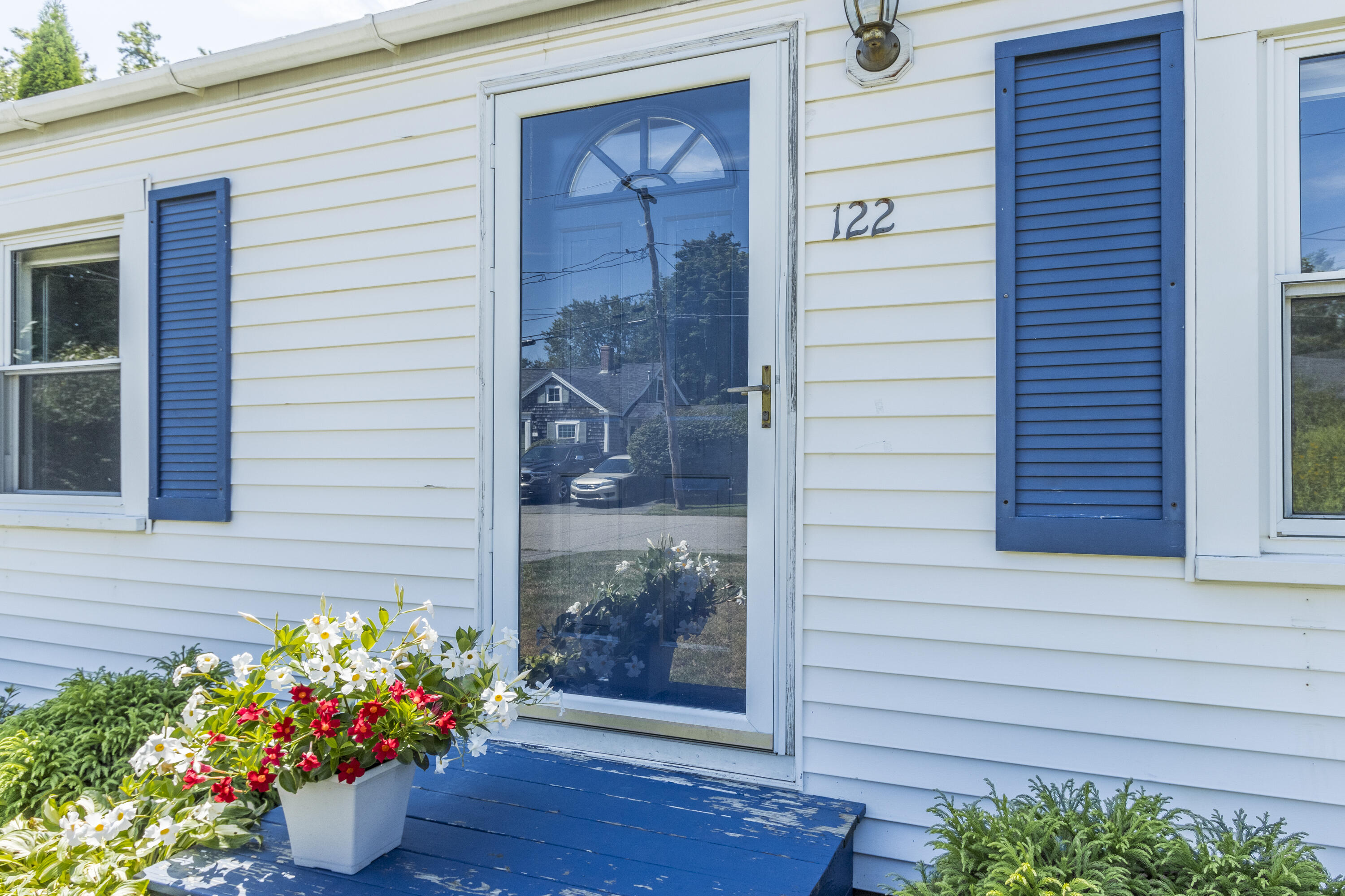 122 Gleckler Road Portland, ME 04103 - Photo 6 of 47 20240808SM-73011