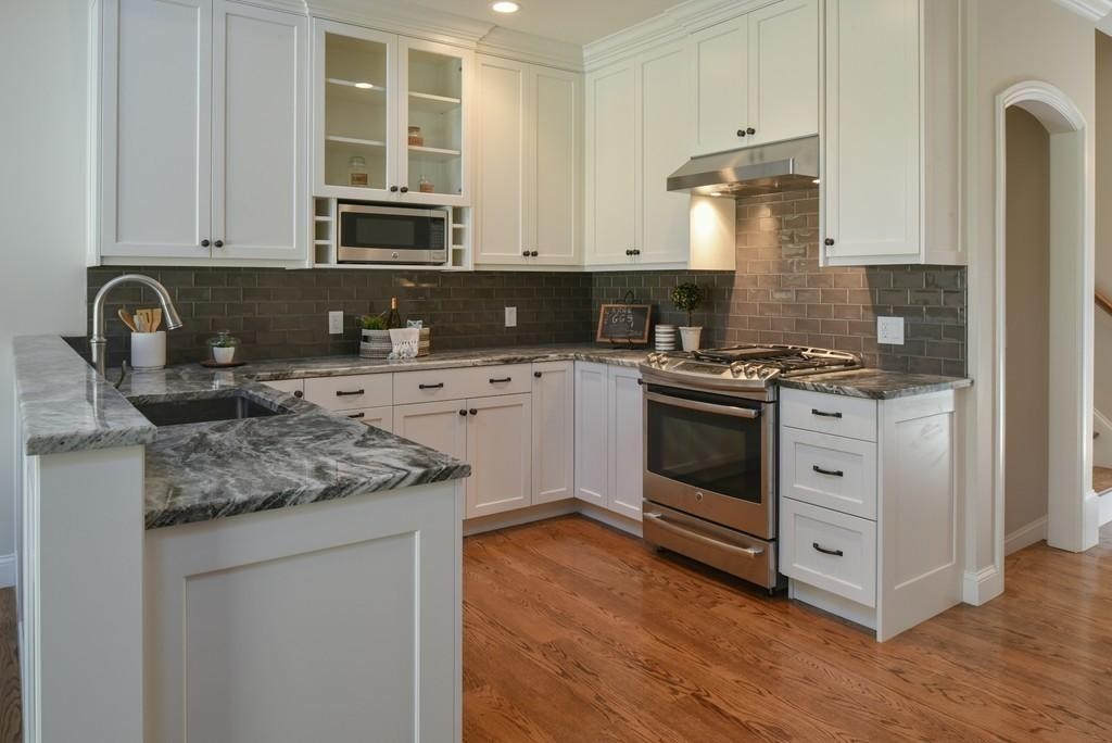 11 Cashman Way, Unit 11 Middleton, MA 01949 - Photo 5 of 28 Gallery Image 5