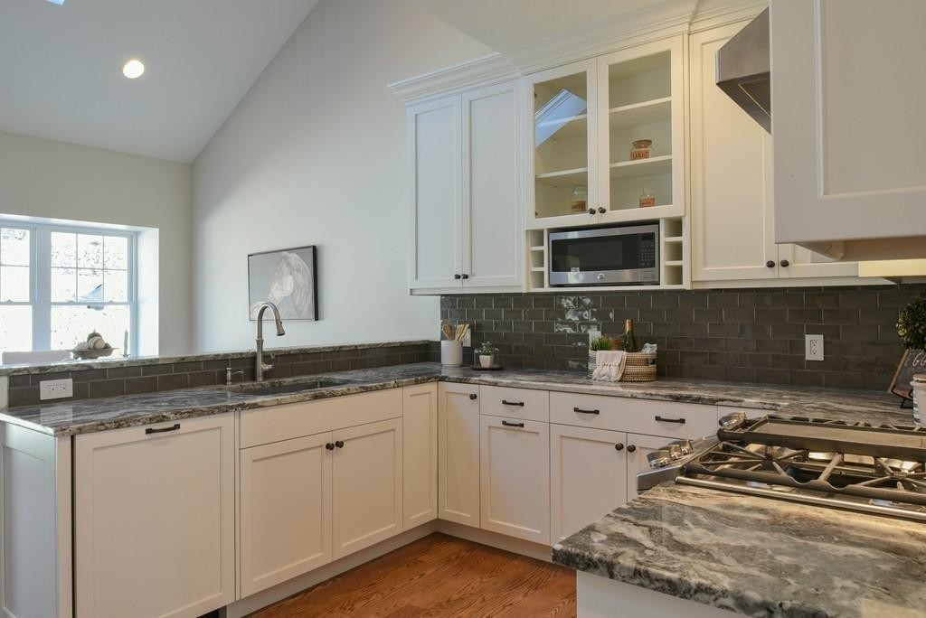 11 Cashman Way, Unit 11 Middleton, MA 01949 - Photo 6 of 28 Gallery Image 6