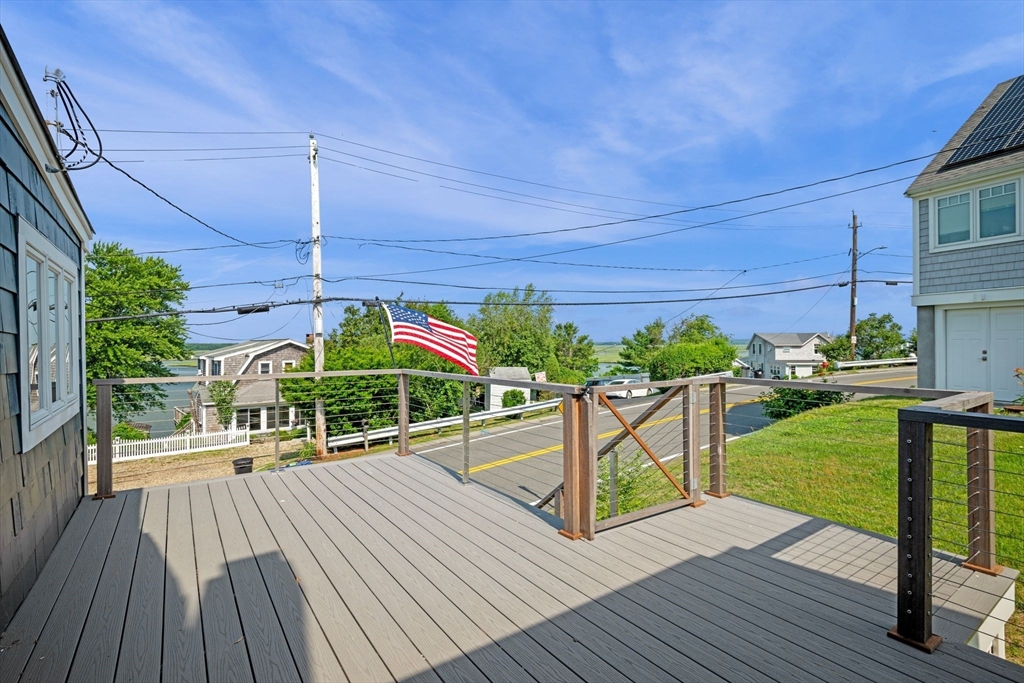 21 North Ridge Road Ipswich, MA 01938 - Photo 3 of 42