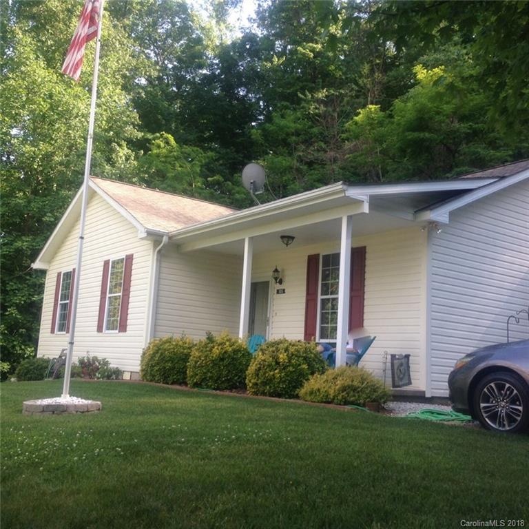 105 North Spring Street Old Fort, NC 28762 - Photo 2 of 11