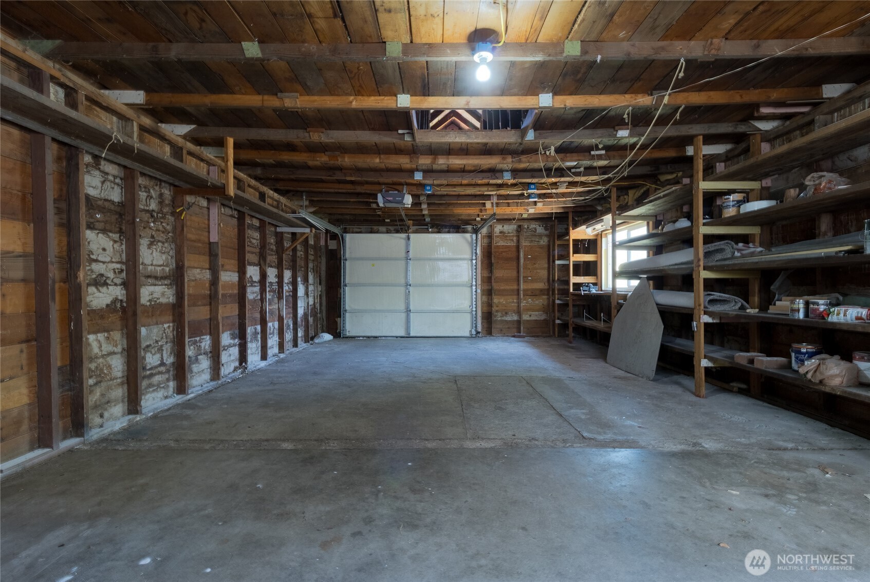 627 Juniper Street Walla Walla, WA 99362 - Photo 25 of 29 a view of empty room with refrigerator