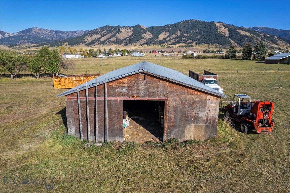 5970 Penwell Bridge Road Belgrade, MT 59714 - Photo 23 of 28 Outdoor shed
