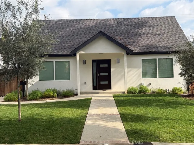 $5,300 | 1070 North Vinedo Avenue, Pasadena, CA 91107