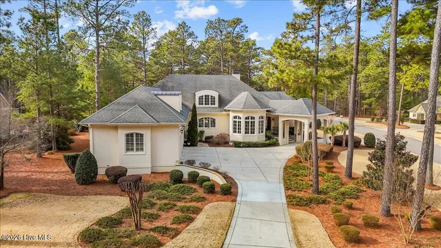 $1,899,000 | 1 Woodward Place, Pinehurst, NC 28374