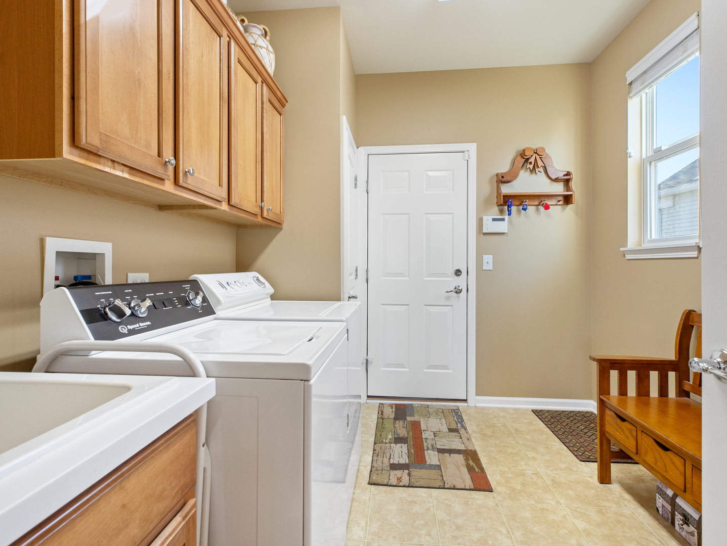 3001 Ravinia Circle Mundelein, IL 60060 - Photo 12 of 35 a bedroom with a bed and a cabinets