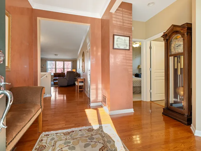 $589,500 | 3001 Ravinia Circle, Mundelein, IL 60060