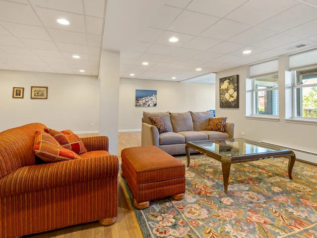 $589,500 | 3001 Ravinia Circle, Mundelein, IL 60060