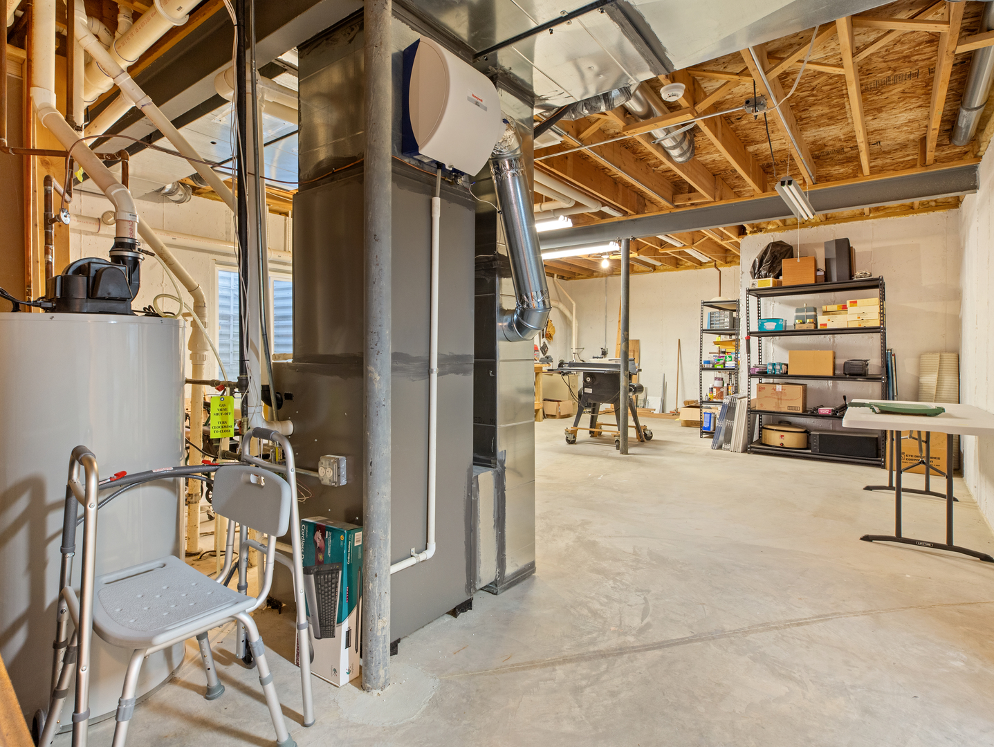 3001 Ravinia Circle Mundelein, IL 60060 - Photo 32 of 35 a view of steet