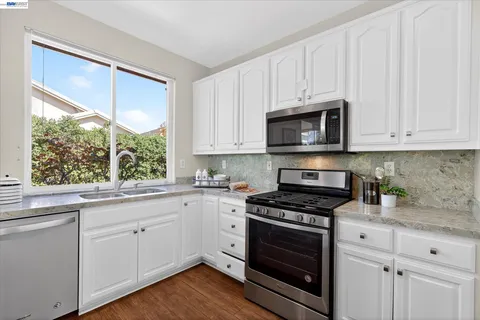 $575,000 | 1606 Regent Drive, Brentwood, CA 94513