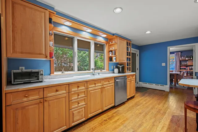 $689,000 | 24 Pineloch Drive, Portland, ME 04103