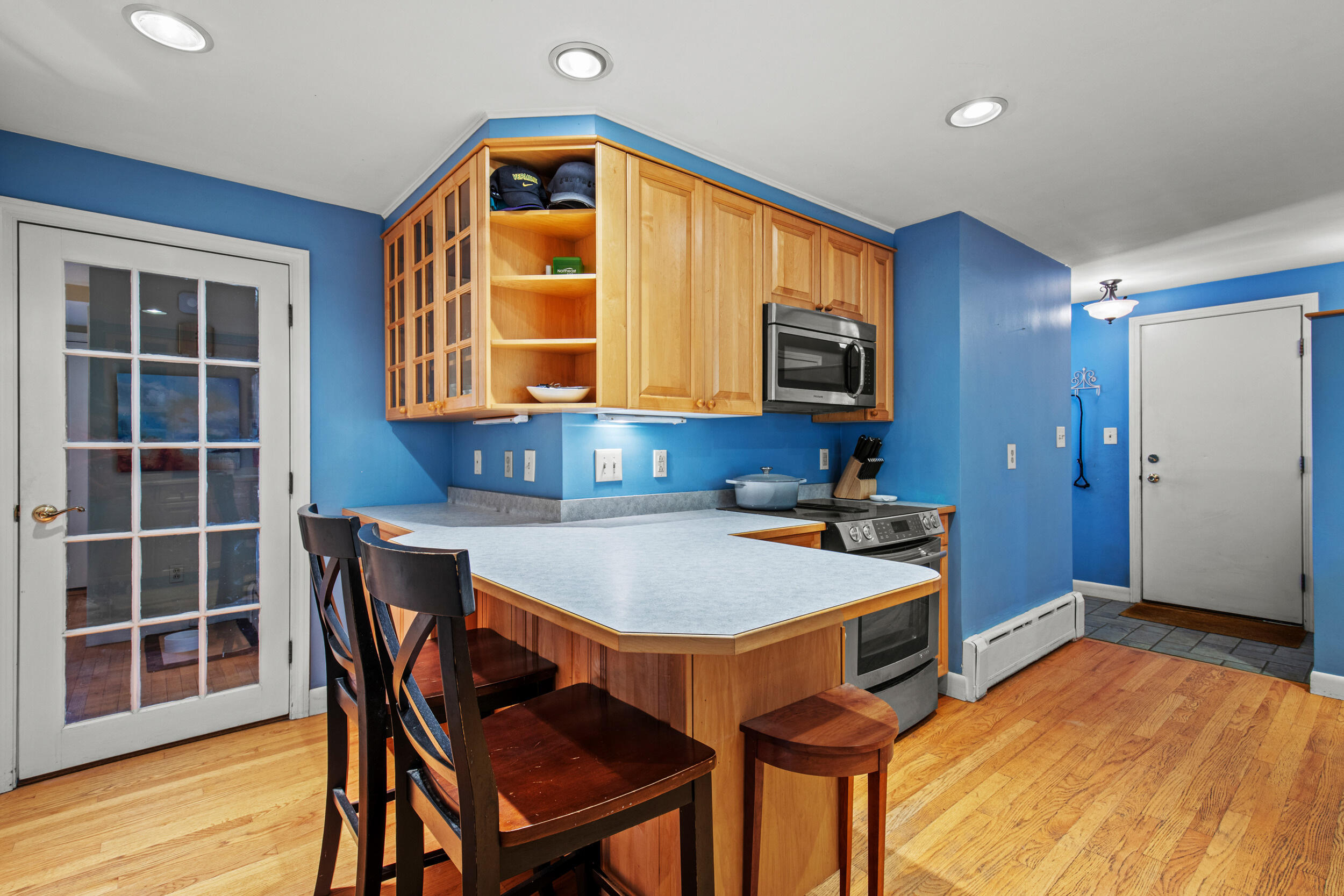 24 Pineloch Drive Portland, ME 04103 - Photo 15 of 33 24 pineloch portland-07