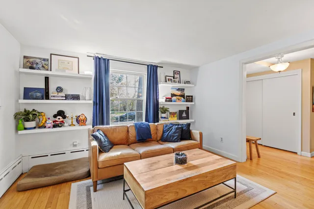 $689,000 | 24 Pineloch Drive, Portland, ME 04103