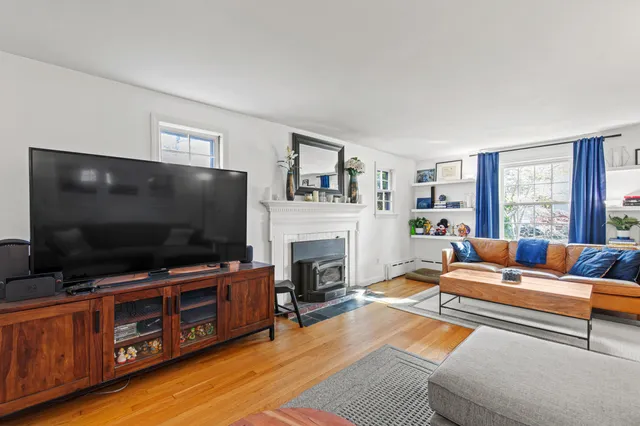 $689,000 | 24 Pineloch Drive, Portland, ME 04103