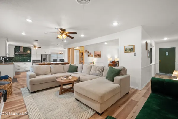$299,999 | 6405 Joliet Avenue, Lubbock, TX 79413