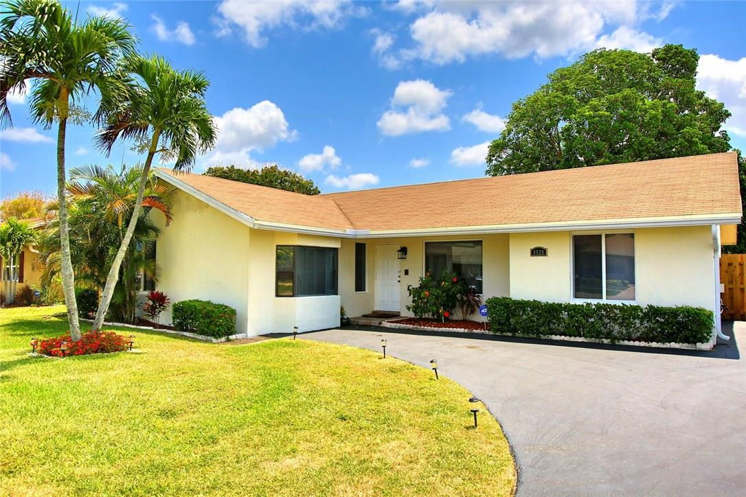 9520 Richmond Circle Boca Raton, FL 33434 - Photo 4 of 28 Photo 4