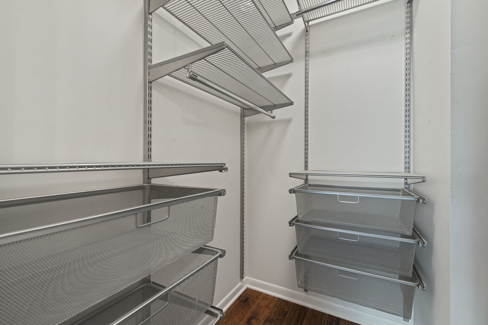 416 Swallow Lane Deerfield, IL 60015 - Photo 16 of 31 a view of walk in closet