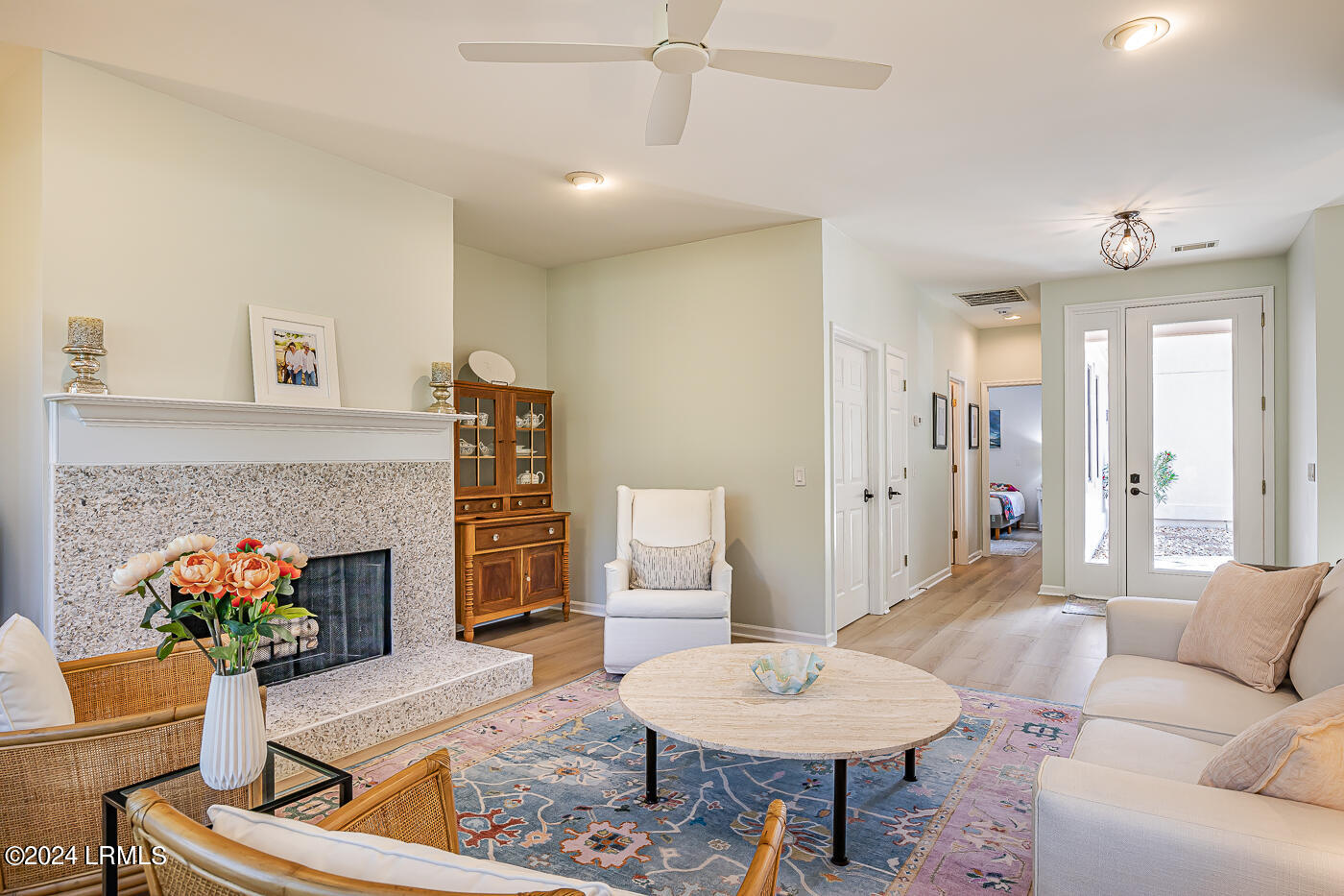 348 Westbrook Road St. Helena Island, SC 29920 - Photo 7 of 48 Living Room