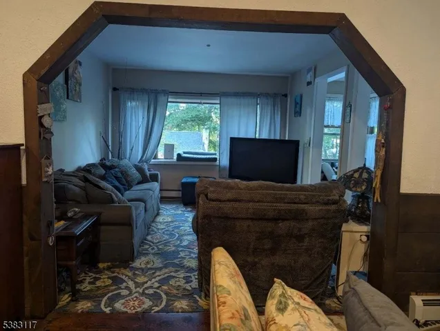 $315,000 | 32 Laurel Drive, Oak Ridge, NJ 07438