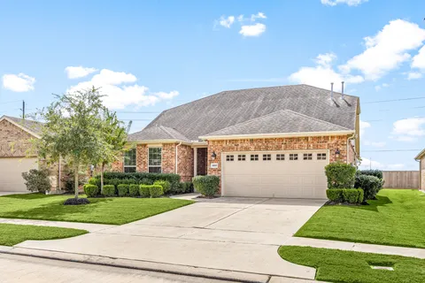 $349,000 | 3507 Satin Leaf Lane, Richmond, TX 77469