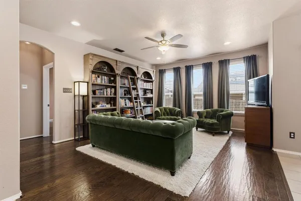 $357,000 | 5513 Wharfside Place, Denton, TX 76208