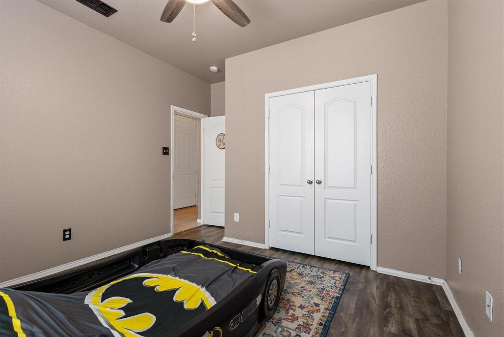 5513 Wharfside Place Denton, TX 76208 - Photo 23 of 37