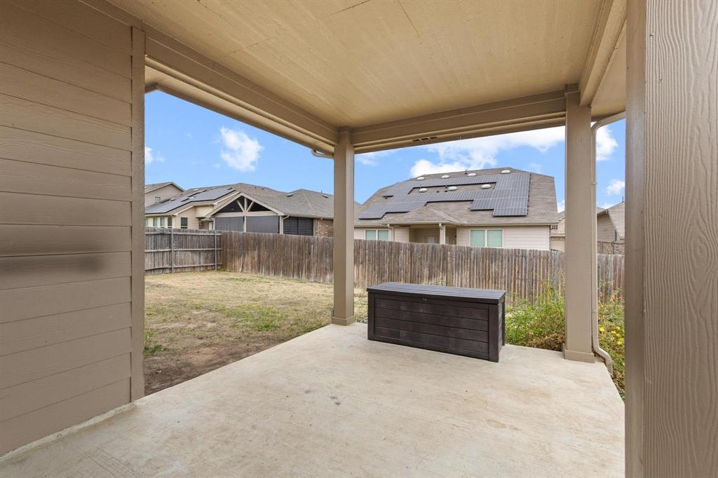 5513 Wharfside Place Denton, TX 76208 - Photo 33 of 37