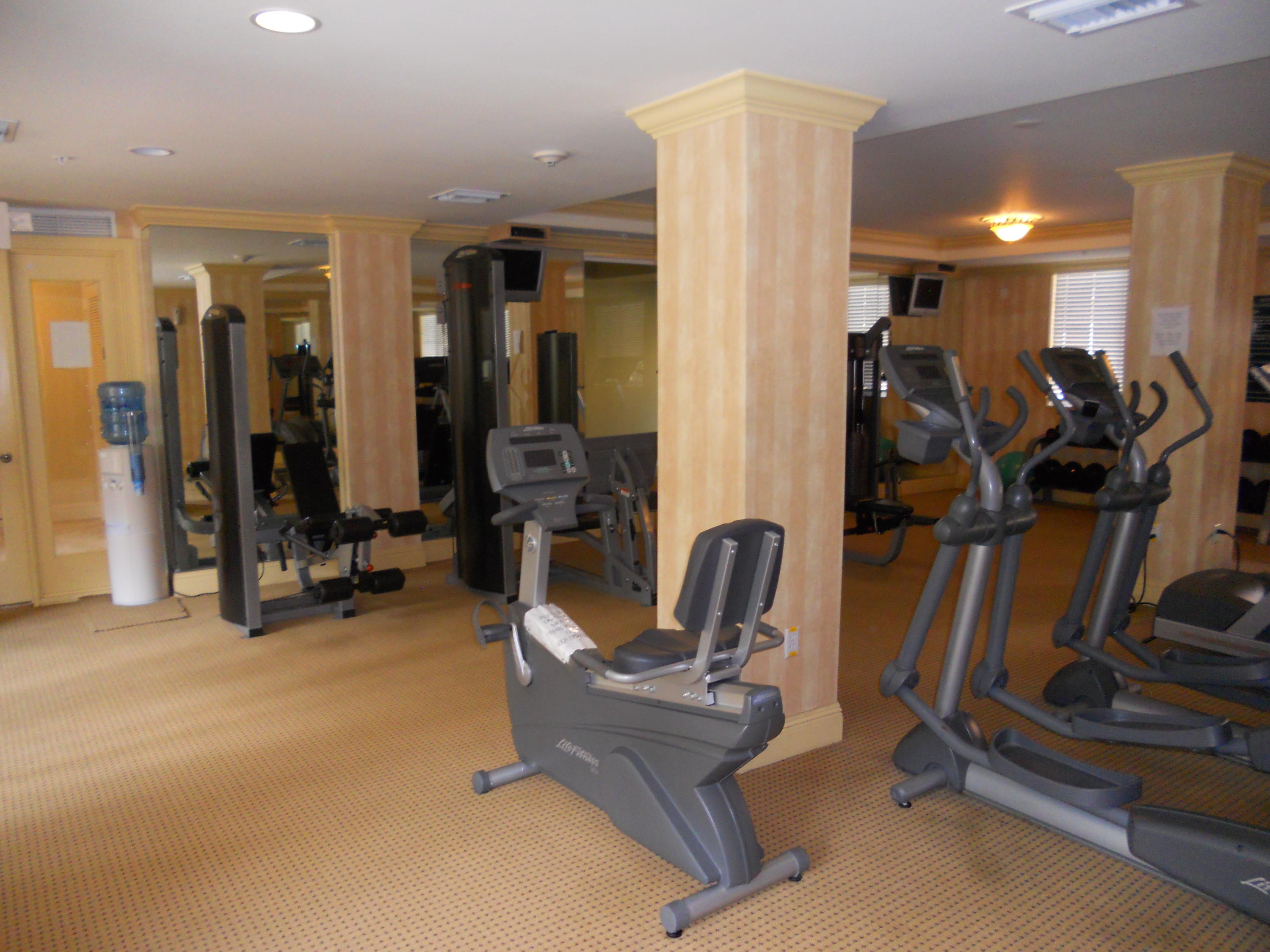 1102 Renaissance Way, Unit 102 Boynton Beach, FL 33426 - Photo 19 of 22 EXERSIZE ROOM