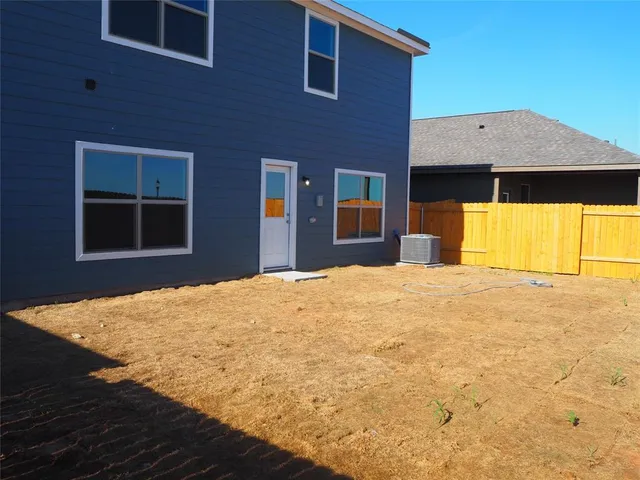 $2,300 | 13612 Musselshell Drive, Ponder, TX 76259