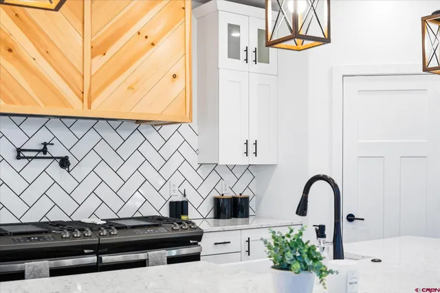 a close view of sink and tap