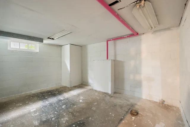 $184,900 | 1919 South 7th Street, Milwaukee, WI 53204