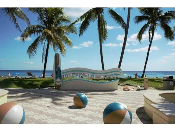 $2,200 | 355 Oakridge T, Unit 355, Deerfield Beach, FL 33442