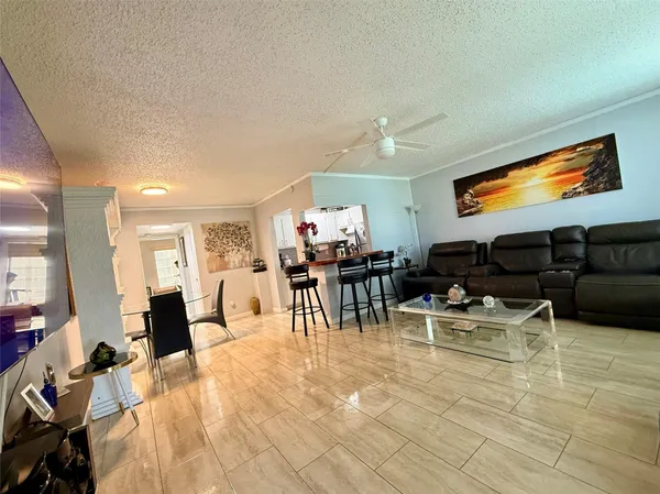 $2,200 | 355 Oakridge T, Unit 355, Deerfield Beach, FL 33442