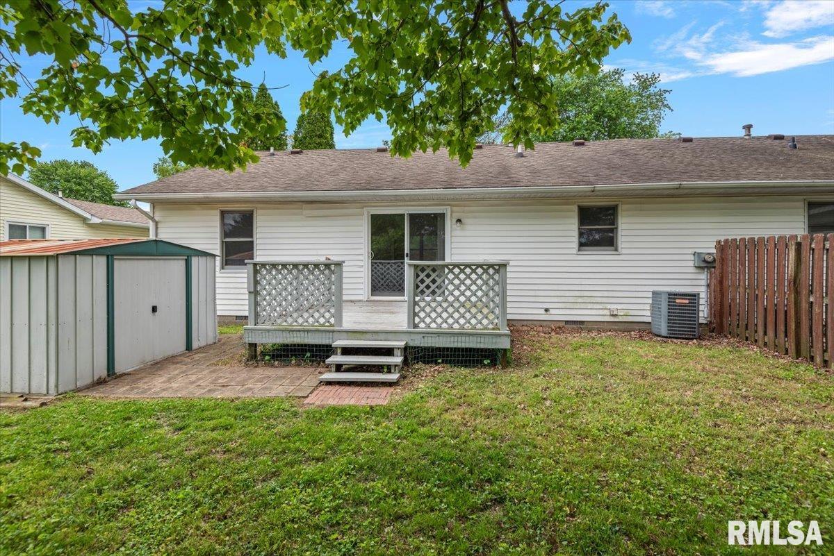 3329 Rawlings Drive Springfield, IL 62704 - Photo 22 of 24