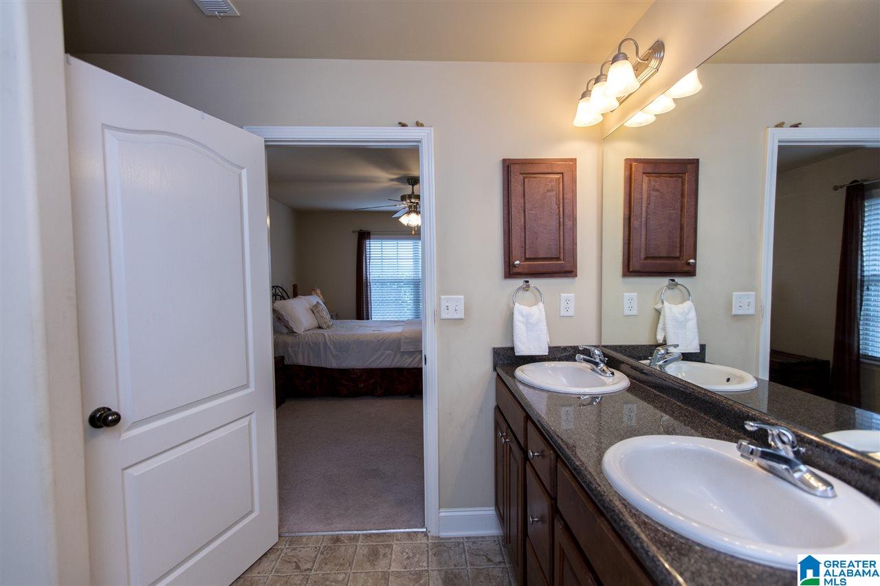 100 Crisfield Circle Alabaster, AL 35007 - Photo 6 of 20