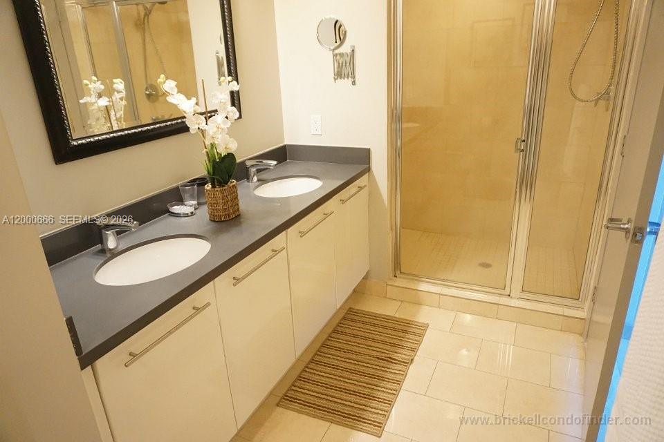 90 Southwest 3rd Street, Unit 3505 Miami, FL 33130 - Photo 14 of 28