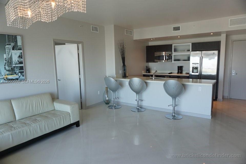 90 Southwest 3rd Street, Unit 3505 Miami, FL 33130 - Photo 4 of 28