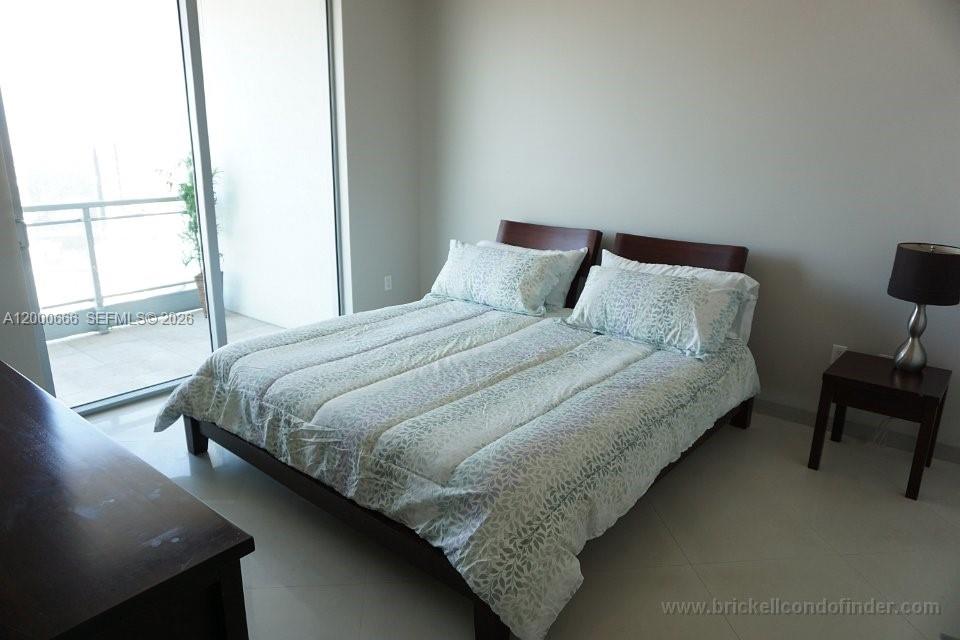 90 Southwest 3rd Street, Unit 3505 Miami, FL 33130 - Photo 10 of 28